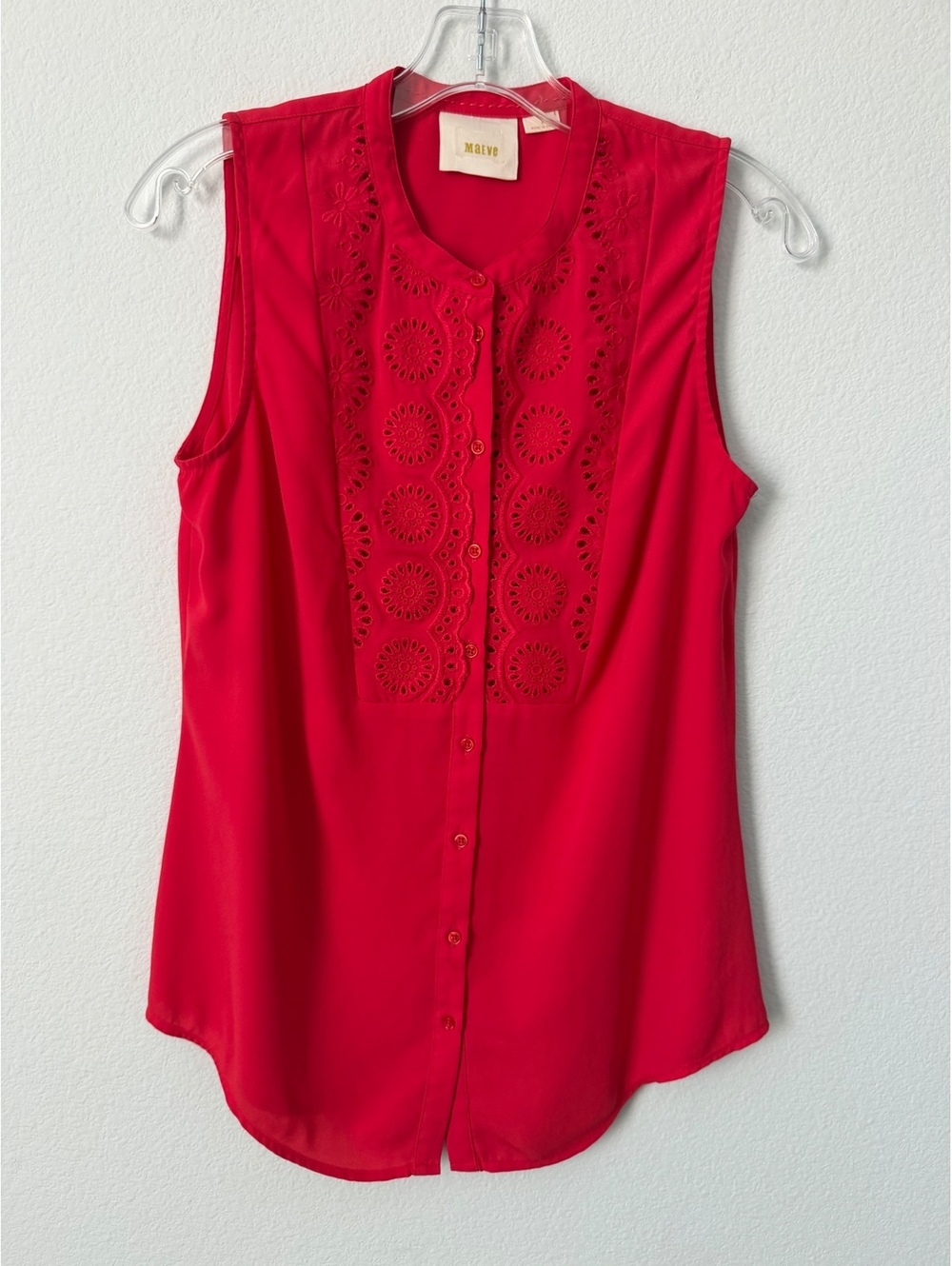 MAEVE Anthropologie Sleeveless Button Up Eyelet Embroidered Blouse Size 8